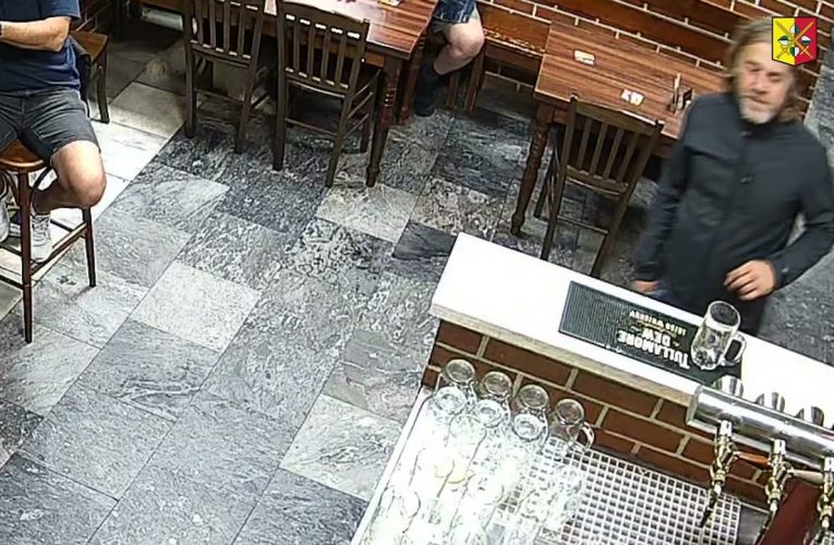 Dvojice nepřišla jen na pivo!
