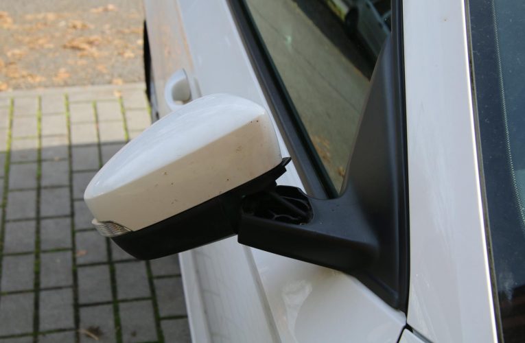 Porušování domovní svobody a krádež