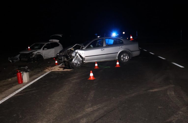 Zraněnému mladému motorkáři pomohl policista, který byl nablízku