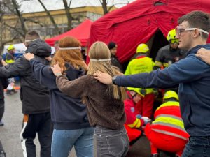 Výcvik policistů na žateckém gymnáziu