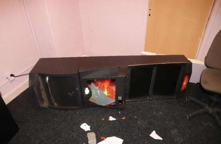 Žena při „lajkování“ videí přišla o desítky tisíc korun