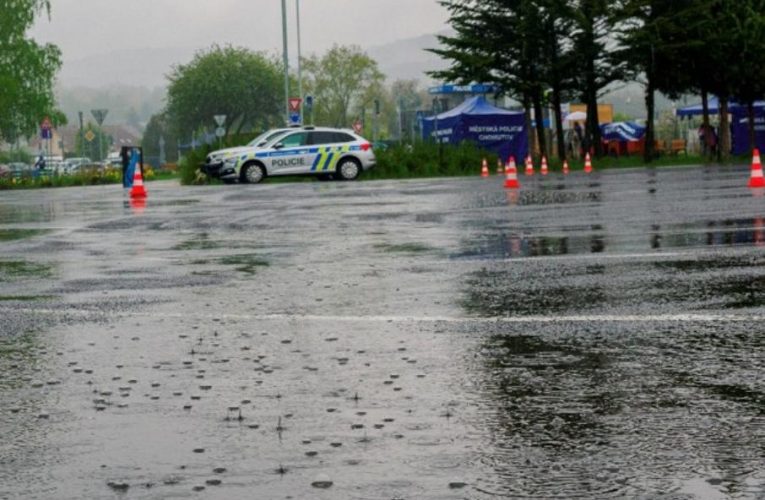7-7-7 aneb Hradecká policejní SEDMIČKA