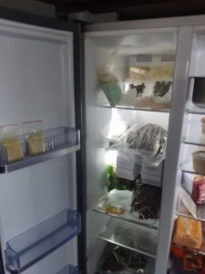 Kriminalisté rozbili organizovanou skupinu výrobců a dealerů drog
