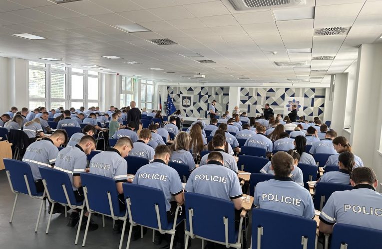 Kyberšmejdi stále útočí