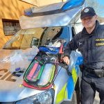 Policisté ze slapského poříčního oddělení zachránili pořezaného muže