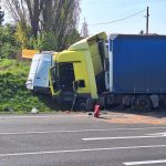 Spolujezdec na místě zemřel