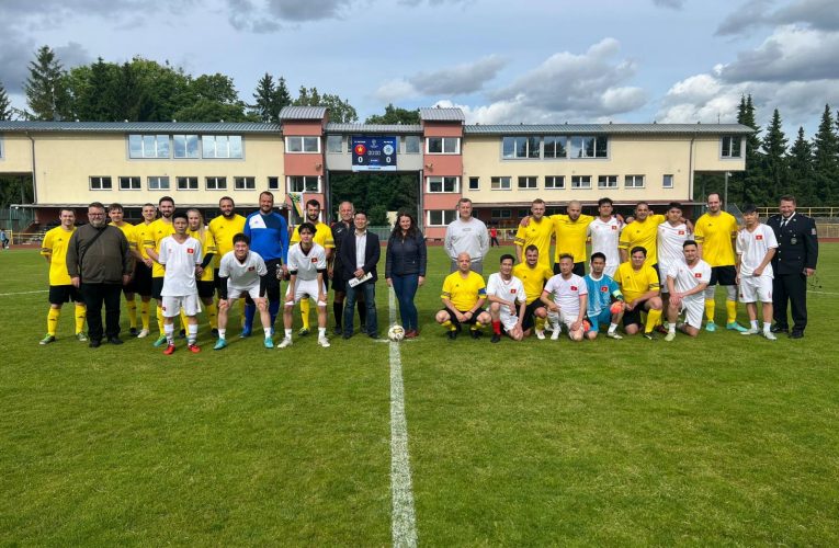 Benefiční zápas vynesl téměř 100 tisíc korun