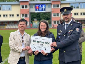 Benefiční zápas vynesl téměř 100 tisíc korun