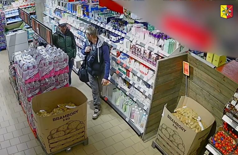 Milovník dentální hygieny opět v akci