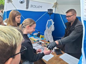 Policisté v Budyni nad Ohří