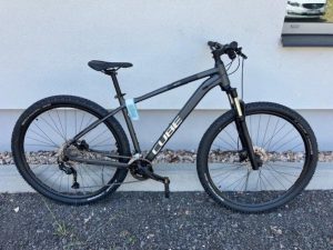 BIKESERVIS v Jablonci nad Nisou navštívil pod rouškou noci ze středy na čtvrtek zloděj