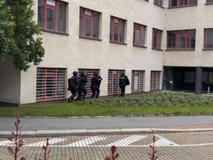 CVIČENÍ: Zásah proti ozbrojenému pachateli