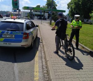 Neriskujte na silnicích...