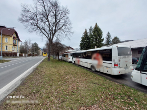 Objasněná série vloupání do autobusů