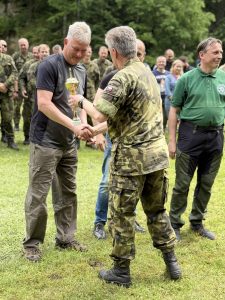Semilští policisté měli v soutěži družstev ozbrojených složek nejlepší mušku