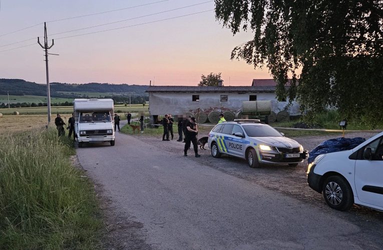 Tři řidiči neměli za volantem, co dělat