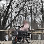 Zloděj odcizil z invalidního vozíku přídavný elektrický pohon, který mu k ničemu nebude