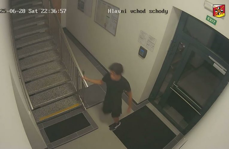 Mobilní telefony zmizely z kanceláří