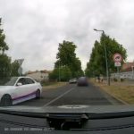 Policisté pomohli doprovodem do porodnice – miminko spěchalo na svět