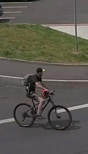 Poznáte muže na fotografiích?