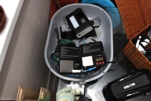Video: Kriminalisté ve spolupráci se zásahovou jednotkou zadrželi dva dealery