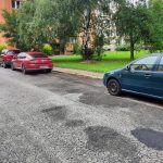 Auto bez řidiče, klíčky v zapalování, to vše přilákalo zloděje