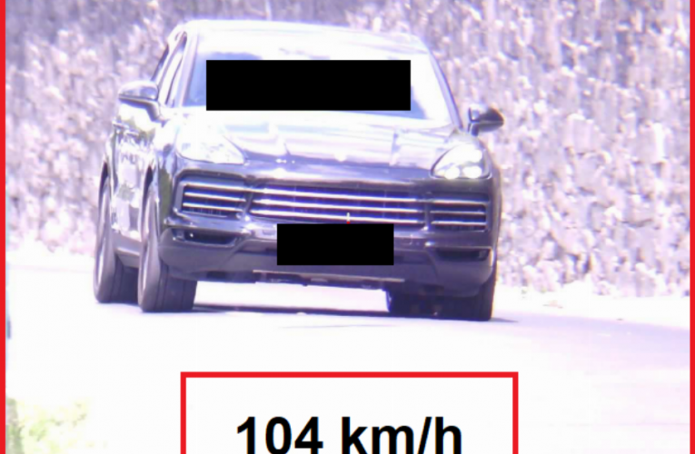 Další řidič nerespektoval rychlostní omezení v centru města