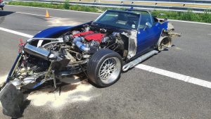 Na dálnici havaroval řidič vozidla Chevrolet Corvette