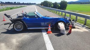 Na dálnici havaroval řidič vozidla Chevrolet Corvette