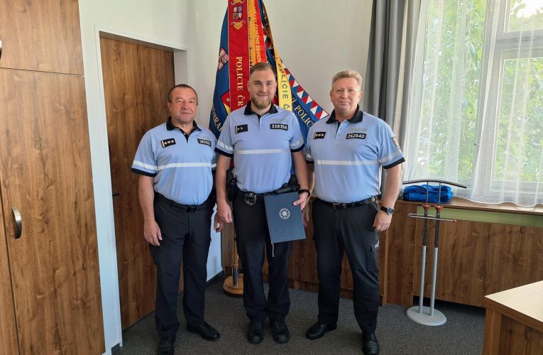 Policista v době volna pomohl zachránit život