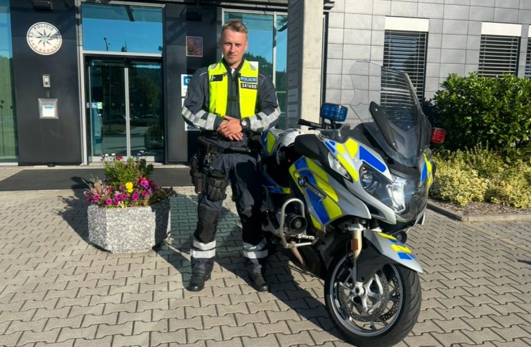 Policista ve svém volnu pronásledoval a zajistil řidiče v zákazu