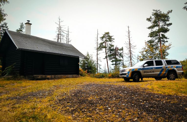 Bezpečnostní opatření v Českém Švýcarsku: společné hlídky dohlížejí na turisty i přírodu