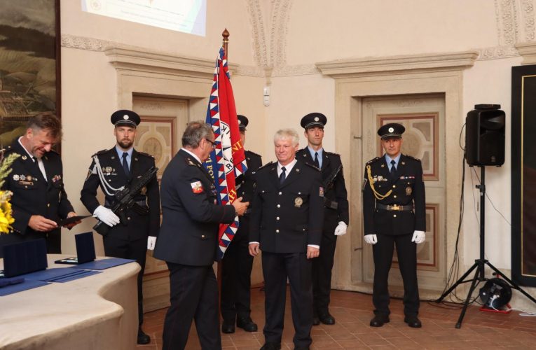 Rozbrušovačku pohotově využil