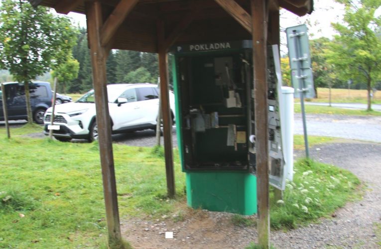 Vloupání do parkovacího automatu