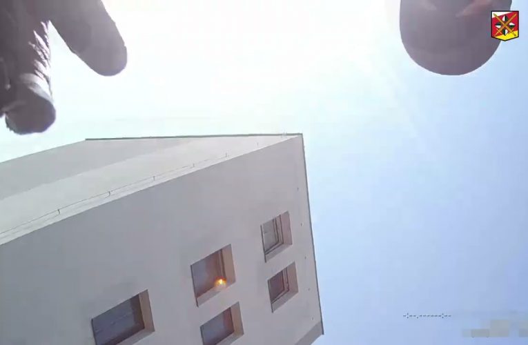 Kriminalisté obvinili 29letého muže z distribuce drog