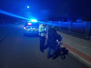 Po dálnici 200 km/h, ve městě s více než 2 promile alkoholu