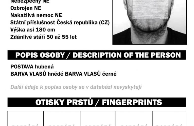 Podvodníci se vydávají za policisty.