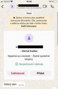 Podvodníci se vydávají za policisty.