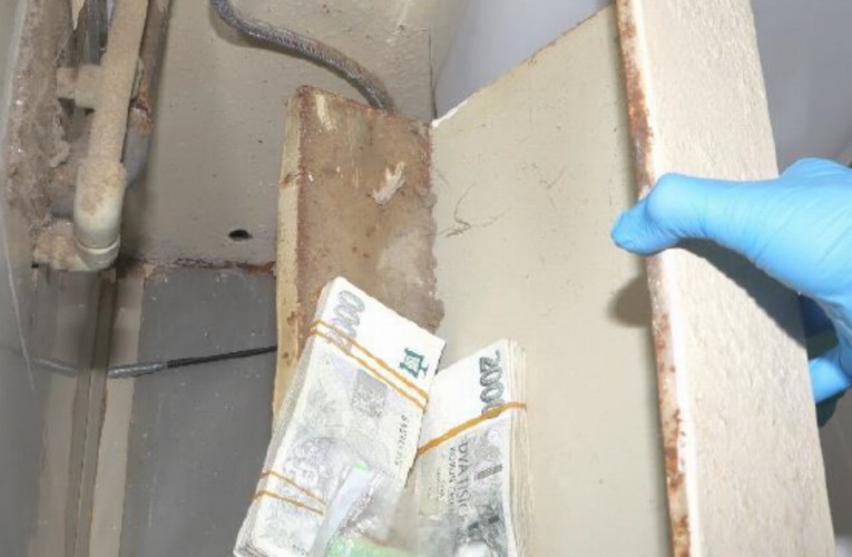 Omezení úředních hodin