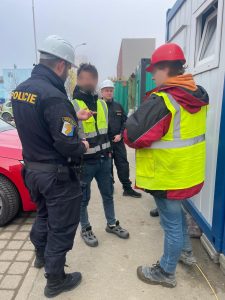 Moravskoslezští cizinečtí policisté zkontrolovali přes tisíc cizinců