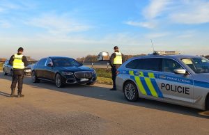 Moravskoslezští cizinečtí policisté zkontrolovali přes tisíc cizinců