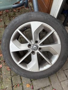 Odcizené věci si měl schovávat do křoví, jindy neměl mít problém odjet i se dvěma koly