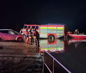 S vozidlem sjel do Lipna