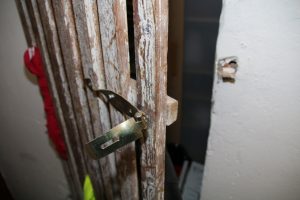 Sklepní fantom dopaden