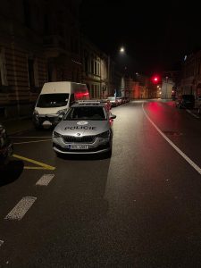 Zaútočil na spolubydlícího