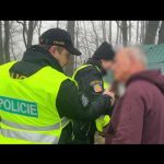 Cizinecká policie kontrolovala autobusy i cestující