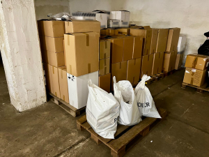 Garáž plná nekolkovaných cigaret a únik na dani přes šest milionů korun