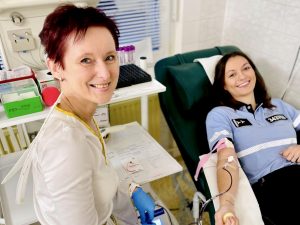 Mikulášské darování krve a plazmy policistů v Olomouci a Prostějově