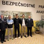 Podali první pomoc napadenému a pomohli objasnit trestný čin