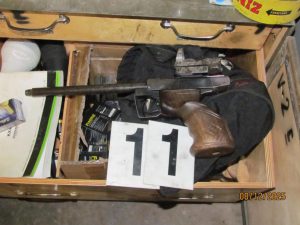 Právě vezli léky k výrobě pervitinu